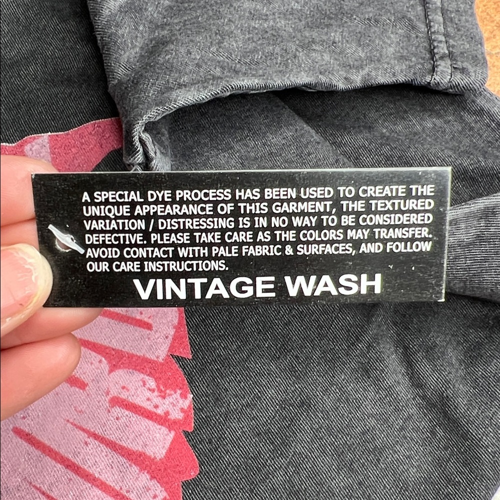 Speak Only Kind Words Vintage Wash Tee - Picture 8 of 8